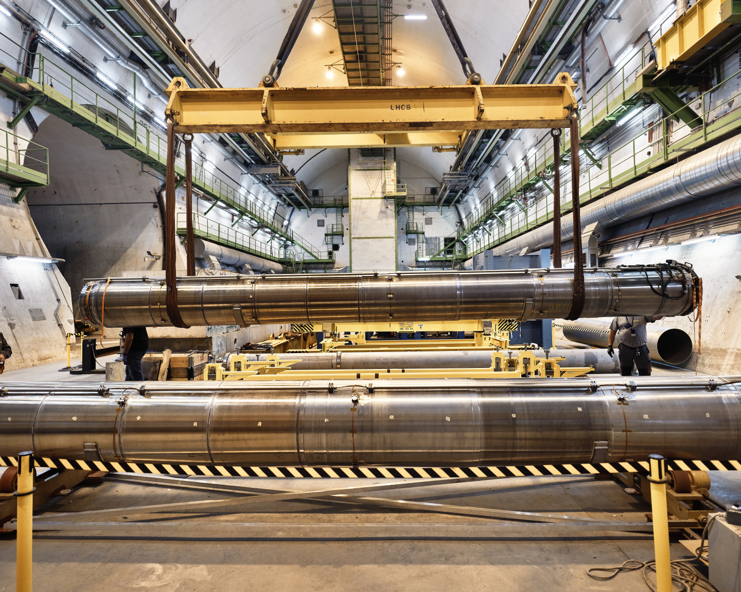 Beam intercepting Devices Engineering (BDE) – Sources, Targets and ...